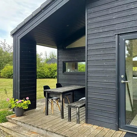 Semesterbostad Summer House On Als Near Gendarmstien